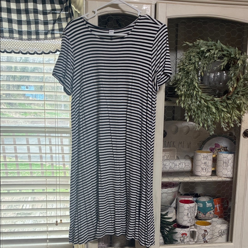 Black & White Striped Short Sleeve Swing Dress Old Navy